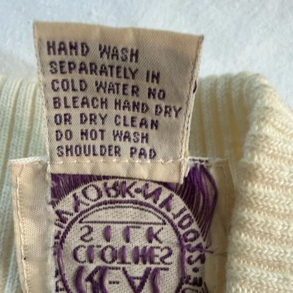 Vintage Saks Fifth Avenue Quilted Silk Bomber Jacket 90s Ivory Cream Women’s M - Picture 12 of 14